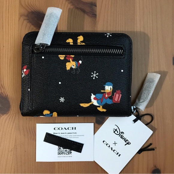 🐭 Disney X Coach Small Zip Around Wallet With Holiday Print - Picture 5 of 10